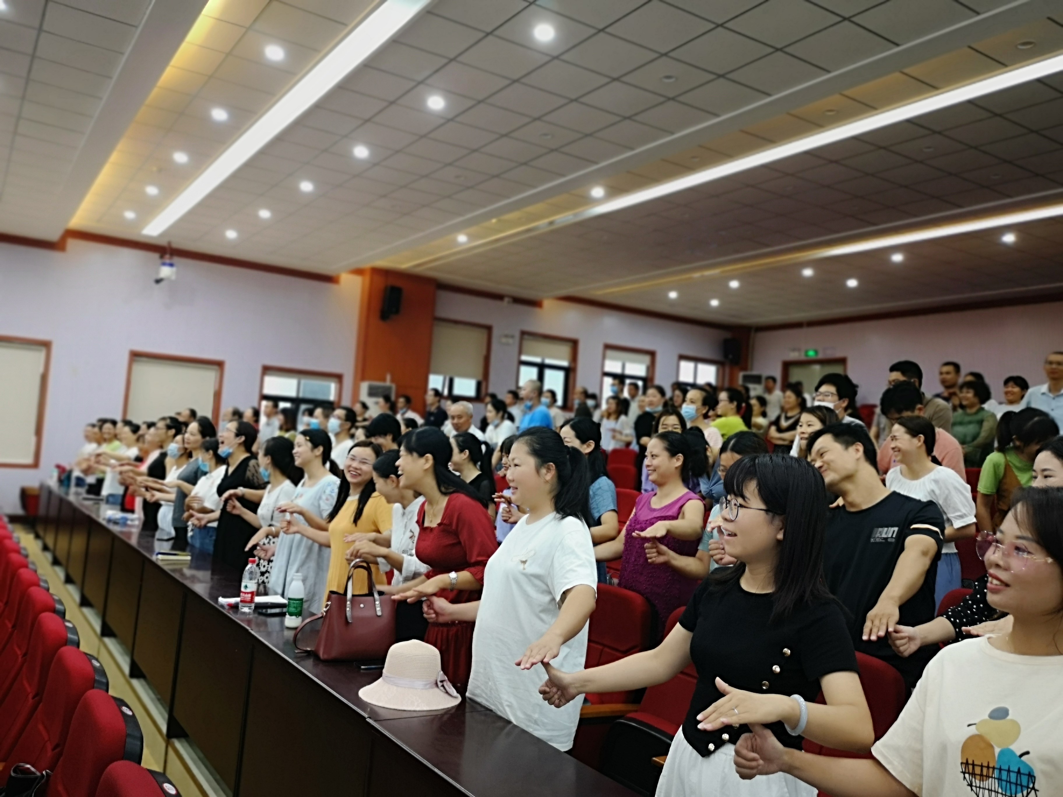 15985222763061187912f4e67daa90d5b75699851325a.jpg 游戏_副本.jpg