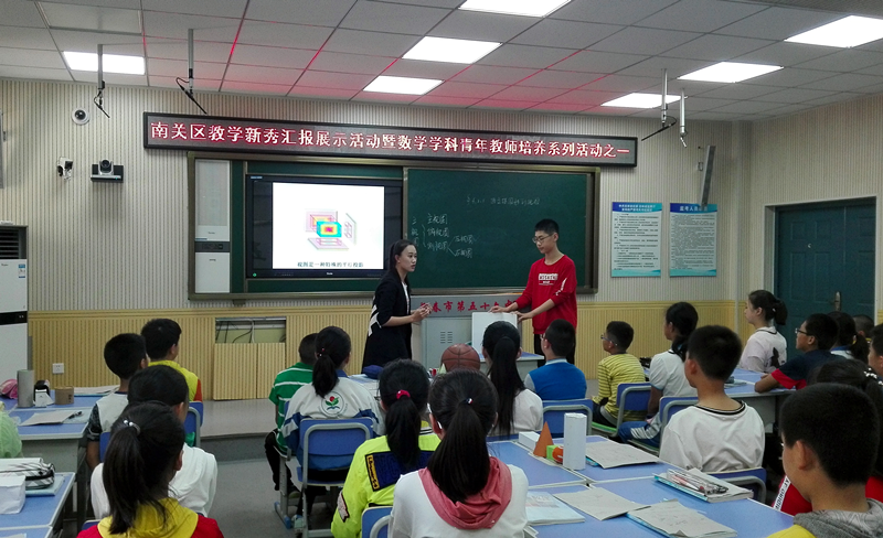 1526542563064d3d83a0cdbde1aacb4b589e1927db048.png 图片2_副本.png