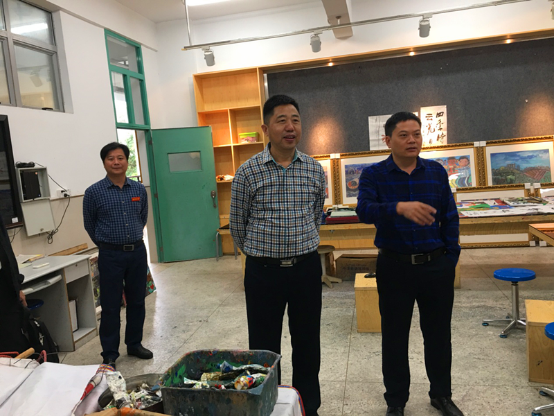 1541986512423f05b8ba72bf041471dcd4b49ee375d0d.png 13_副本.png